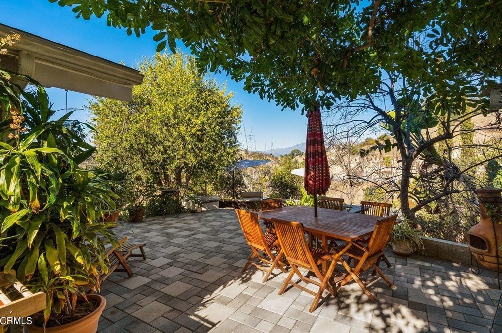 1781 Sunny Heights Dr, Los Angeles CA  90065-3325 exterior