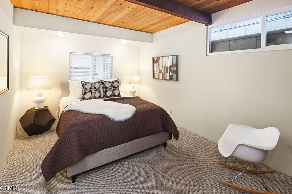 600 Tamarac Dr, Pasadena CA  91105-2149 exterior