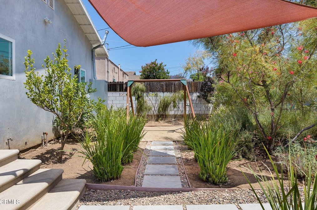 3712 Lowell, Los Angeles CA  90032-1212 exterior