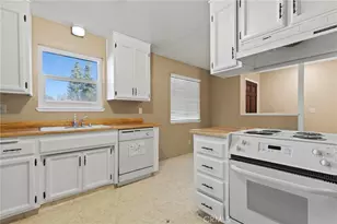 1212 Rosewood Dr, Yuba City, CA 95991 - Photo 13