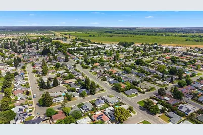 716 Aspen Drive, Yuba City, CA 95991 - Photo 41