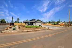 613 Castle Dr, Paradise, CA 95969 - Photo 3