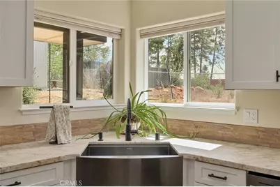 1610 Louie Lane, Paradise, CA 95969 - Photo 7