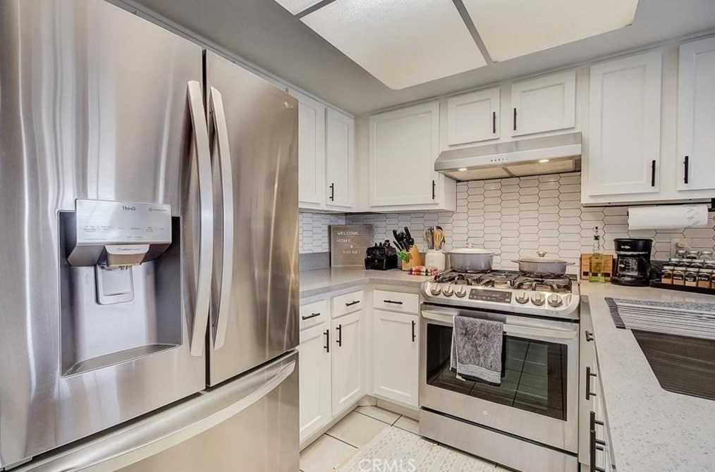 6951 Gage Ave, Los Angeles CA  90040-3746 exterior