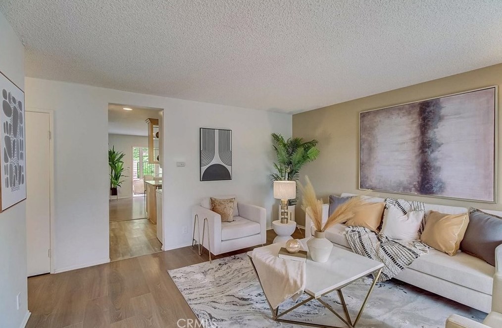 1704 Autumnglow Dr, Pomona CA  91765-2710 exterior