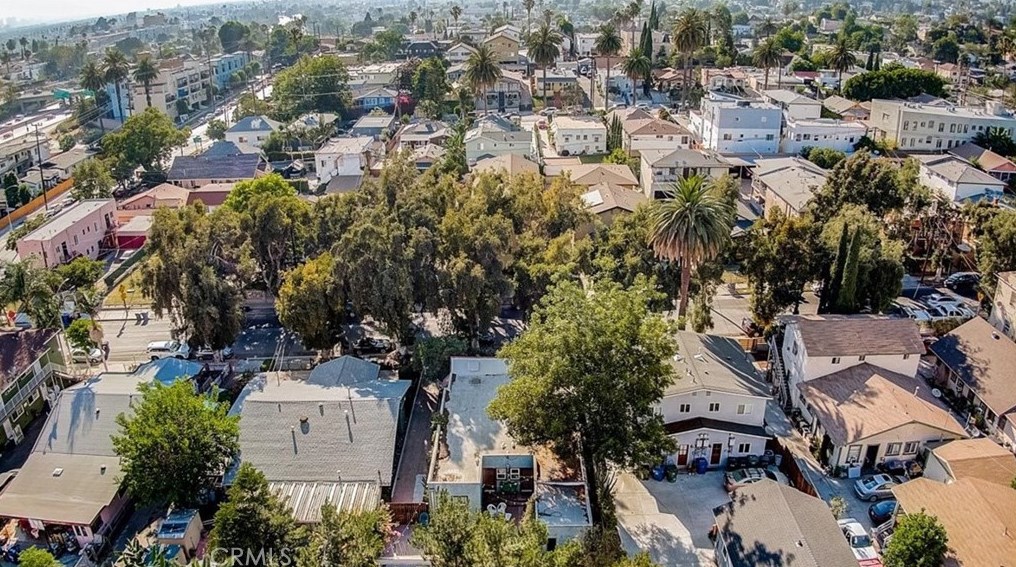 620 Coronado St, Los Angeles CA  90026-3913 exterior