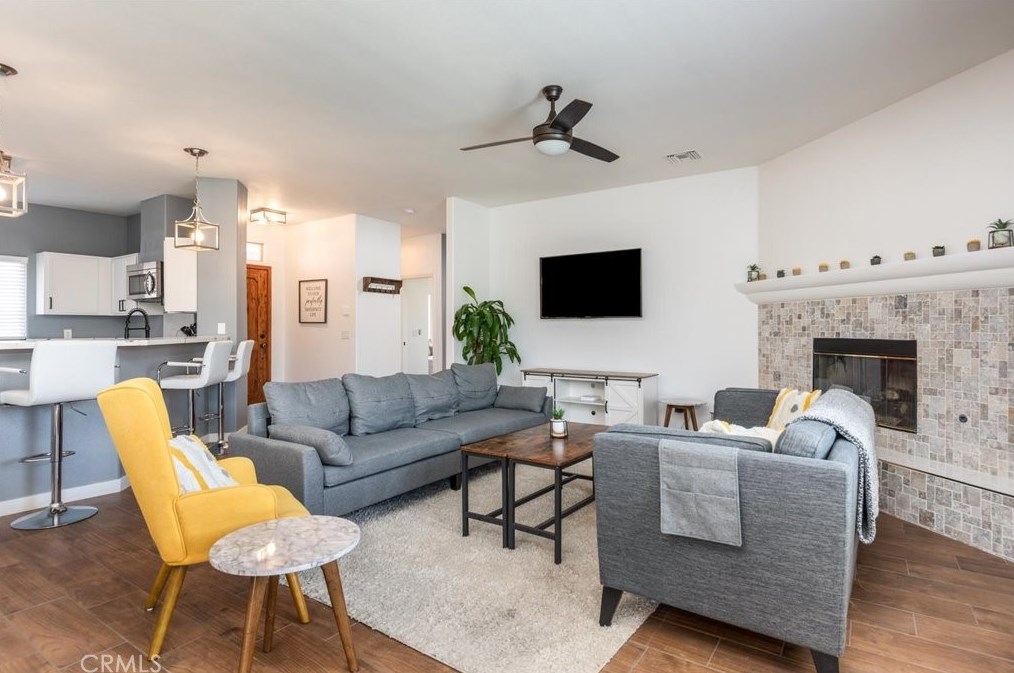 30476 Seminole Ct, Cathedral City CA  92234-6107 exterior