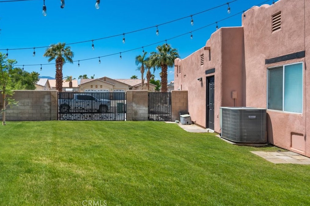 30476 Seminole Ct, Cathedral City CA  92234-6107 exterior