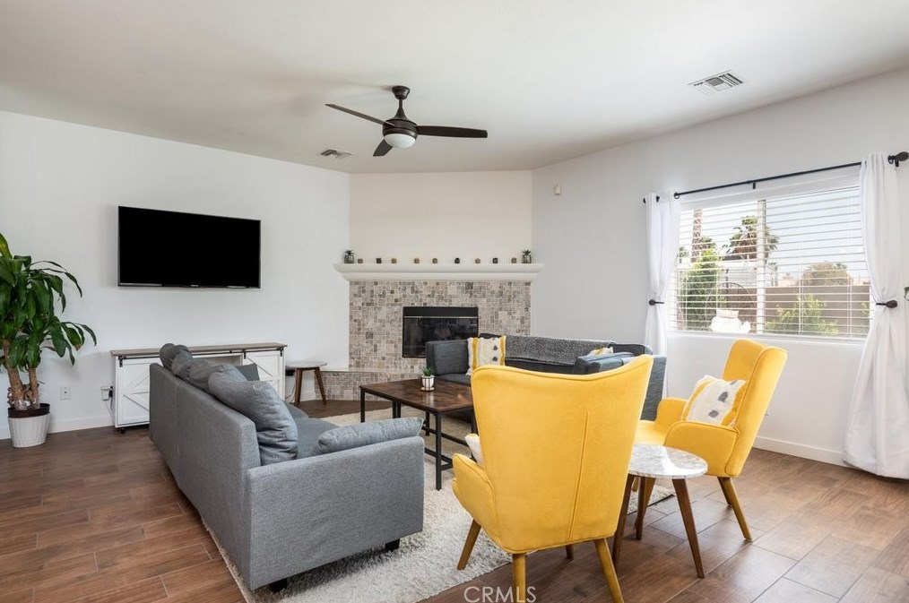 30476 Seminole Ct, Cathedral City CA  92234-6107 exterior