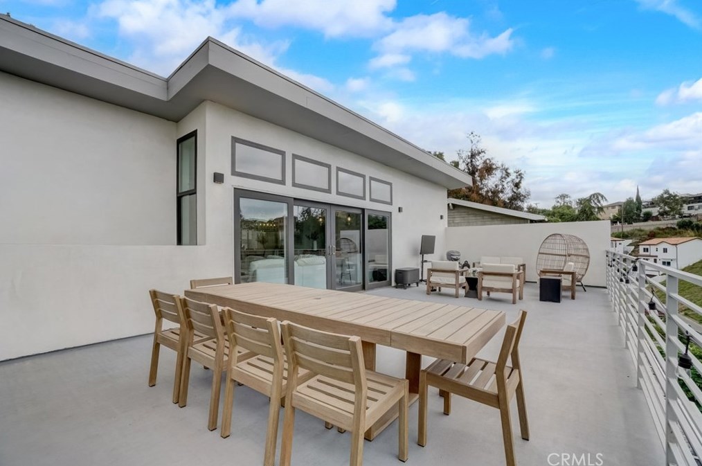 4834 Farquhar St, Los Angeles CA  90032-4118 exterior