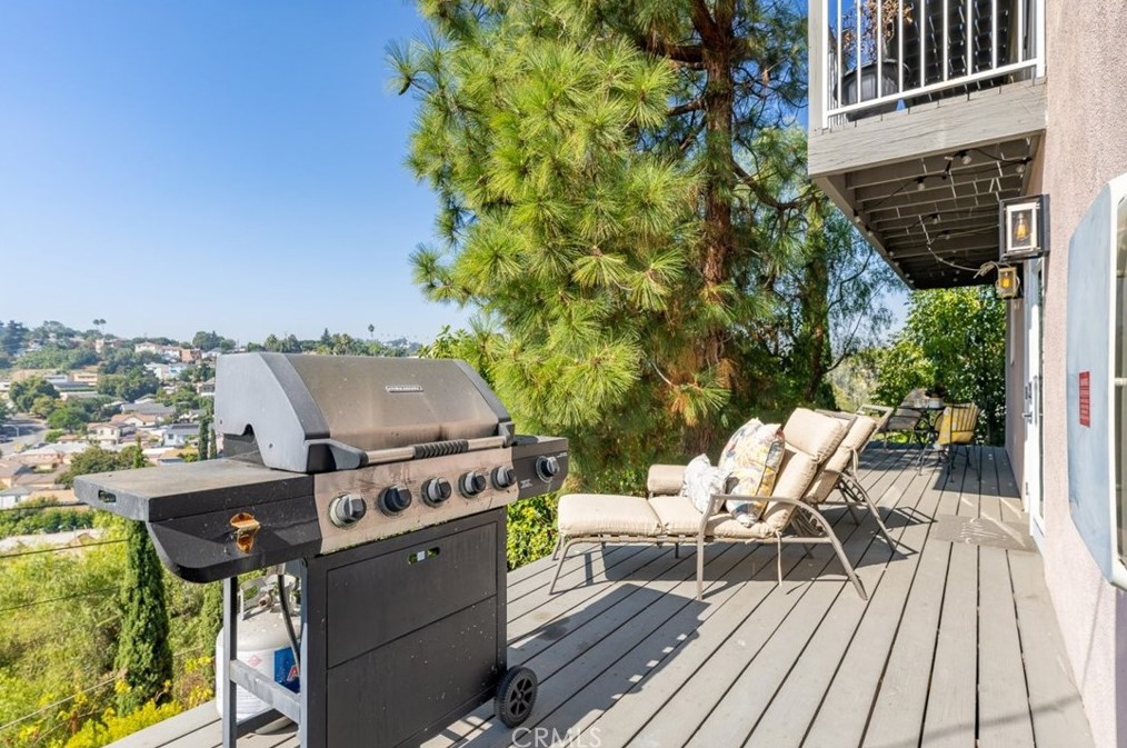 4736 Grey Dr, Los Angeles CA  90032-2021 exterior