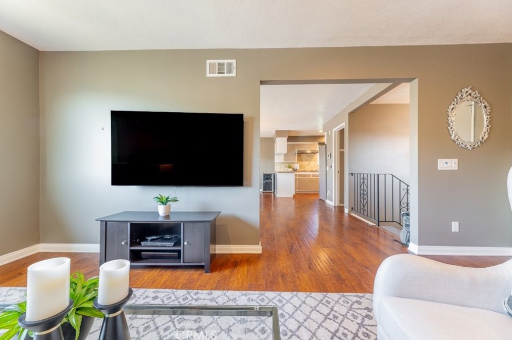 4736 Grey Dr, Los Angeles CA  90032-2021 exterior