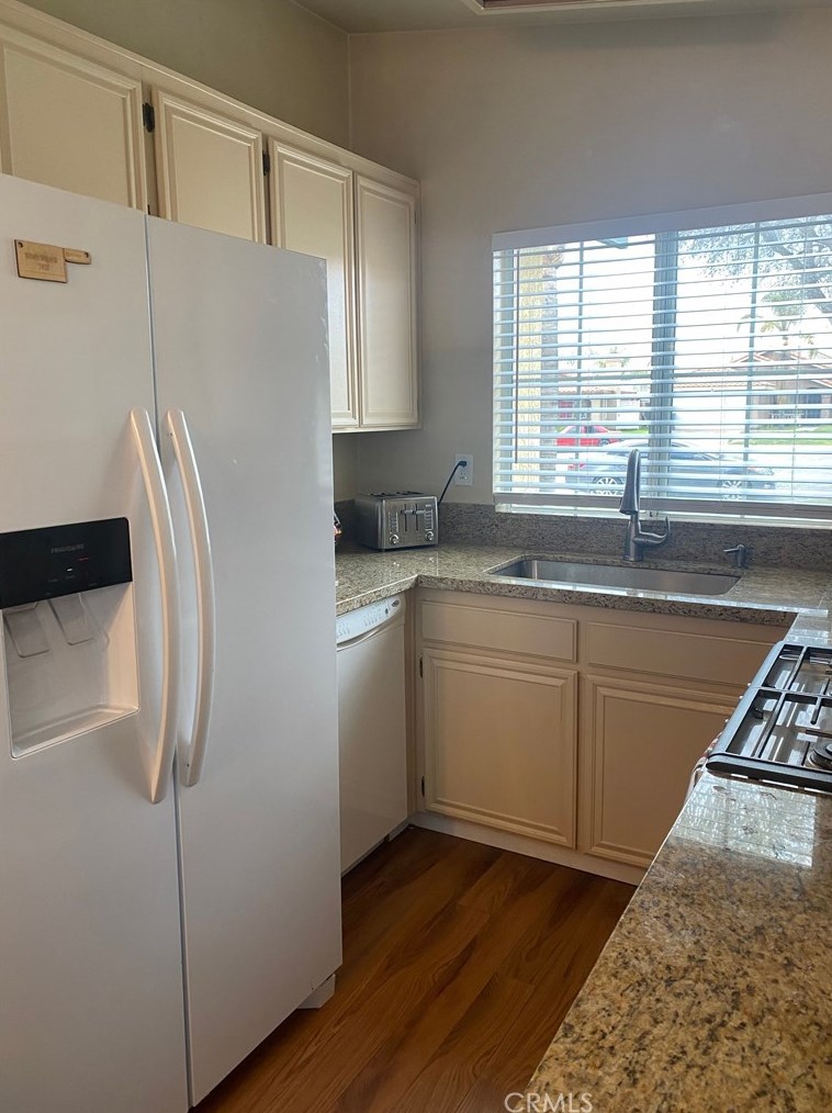 1542 Eagle Mountain Pl, Hemet CA  92545-9761 exterior