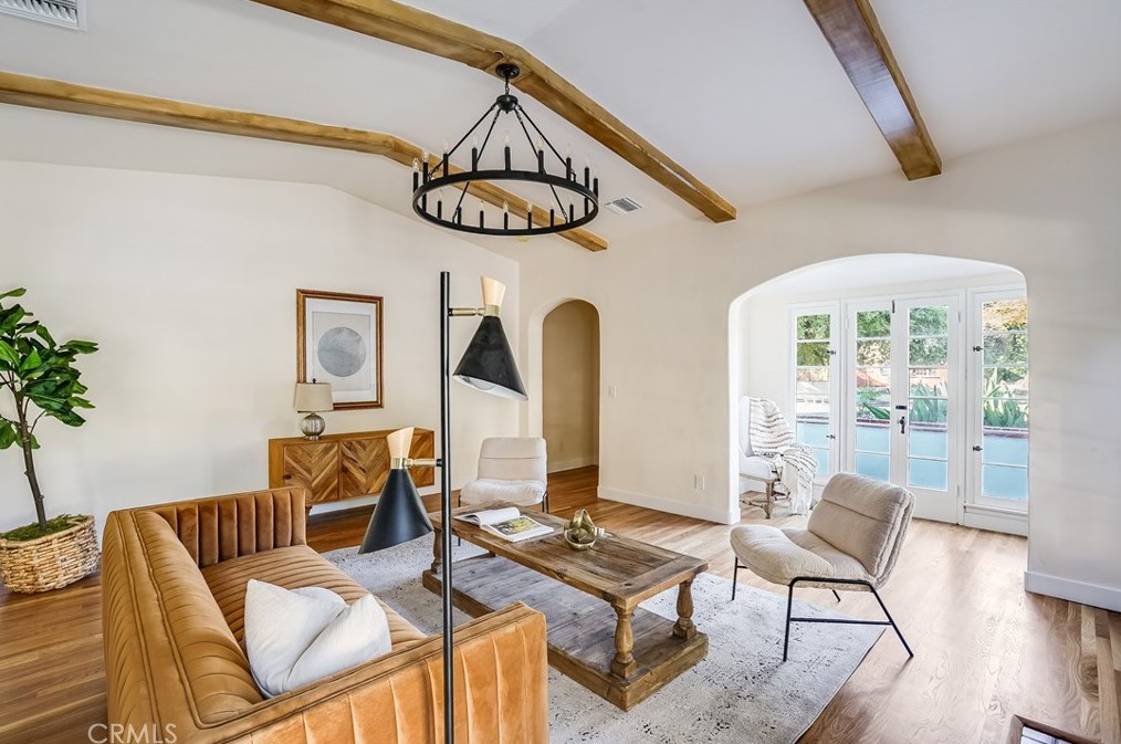 822 Allen Ave, Pasadena CA  91104-4003 exterior