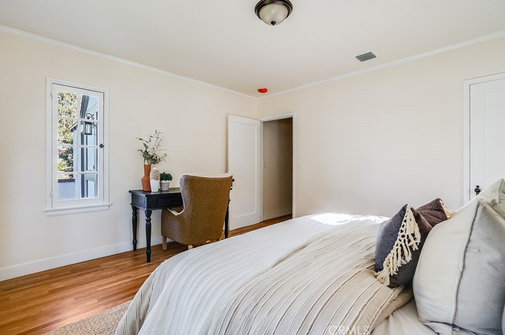 822 Allen Ave, Pasadena CA  91104-4003 exterior