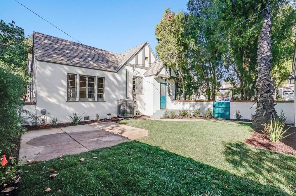 822 Allen Ave, Pasadena CA  91104-4003 exterior