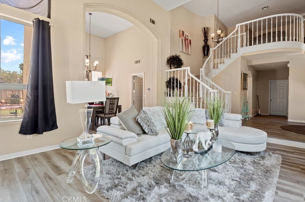40148 Tesoro Ln, Palmdale CA  93551-4832 exterior