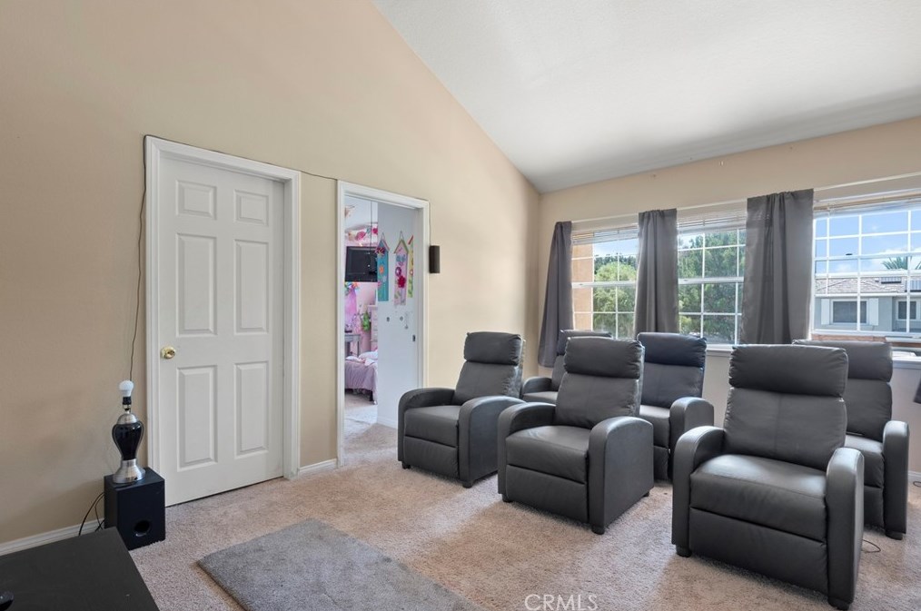 40148 Tesoro Ln, Palmdale CA  93551-4832 exterior
