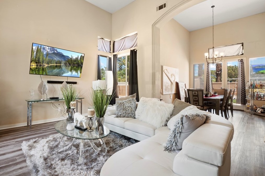 40148 Tesoro Ln, Palmdale CA  93551-4832 exterior