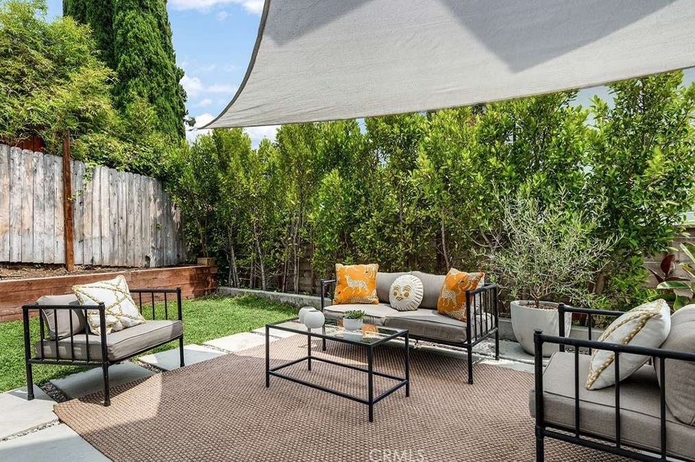 6628 Aldama St, Los Angeles CA  90042-1903 exterior