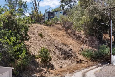 300 S Avenue 58, Los Angeles, CA 90042 - Photo 7