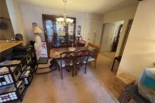 550 W Regent St, Inglewood, CA 90301 - Photo 9