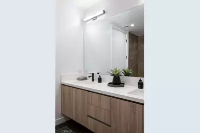 118 Astronaut Ellison S Onizuka Street #610, Los Angeles, CA 90012 - Photo 9