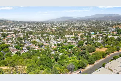 624 Redfield Avenue, Los Angeles, CA 90042 - Photo 59
