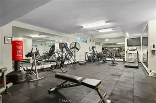 1203 N Sweetzer Ave, West Hollywood, CA 90069 - Photo 21