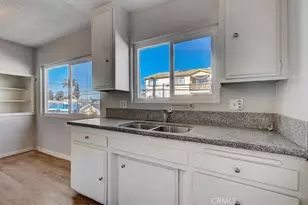 2122 E 10th St, Long Beach, CA 90804 - Photo 69