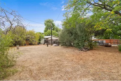 816 E Lakeshore, Lake Elsinore, CA 92530 - Photo 5