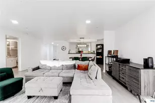 7249 Franklin Ave, Hollywood Hills, CA 90046 - Photo 17