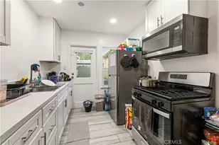 1717 E Chevy Chase, Glendale, CA 91206 - Photo 11