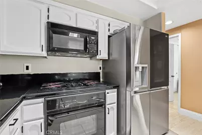 27000 Karns Court #2809, Canyon Country, CA 91387 - Photo 11