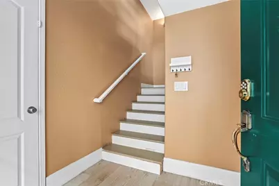 27000 Karns Court #2809, Canyon Country, CA 91387 - Photo 3