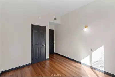 6417 Graves, Lake Balboa, CA 91406 - Photo 15