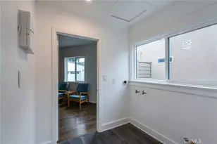 5842 5th Ave, Los Angeles, CA 90043 - Photo 21