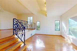 1240 Marion Dr, Glendale, CA 91205 - Photo 13