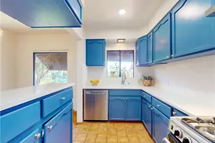 1240 Marion Dr, Glendale, CA 91205 - Photo 43