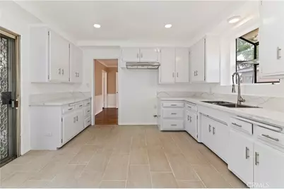 2915 W 95th, Inglewood, CA 90305 - Photo 15