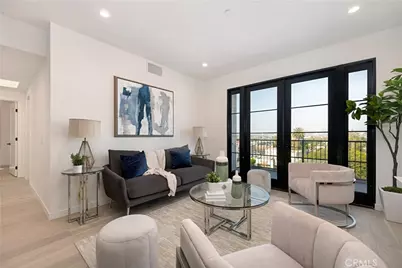 1333 S Orange Grove Avenue #205, Los Angeles, CA 90019 - Photo 3