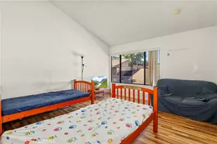 33 Northwoods, La Crescenta, CA 91214 - Photo 23