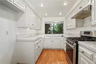 33 Northwoods, La Crescenta, CA 91214 - Photo 11