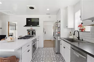 415 E Green St, Claremont, CA 91711 - Photo 7