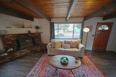 404 W Mojave Boulevard, Big Bear City, CA 92314 - Photo 3