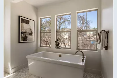 193 E Palm Street, Altadena, CA 91001 - Photo 15