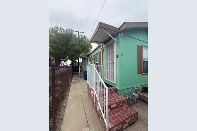 812 N Loren Avenue #Spc 24, Azusa, CA 91702 - Photo 3