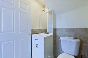 18347 Saticoy, Reseda, CA 91335 - Photo 15