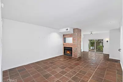 56 E Highland Avenue, Sierra Madre, CA 91024 - Photo 5