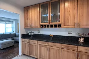 333 White, Upland, CA 91786 - Photo 9